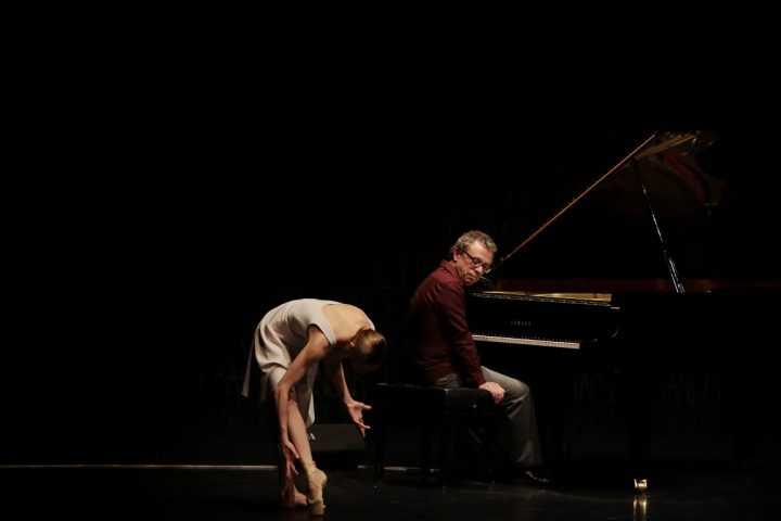 001_a perna esquerda de tchaikovski reposicao_-BrunoSimao_ Medium